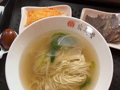 -鼎义丰功夫面(星光大道店)