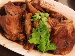 卤猪蹄-松發肉骨茶(先得坊店)