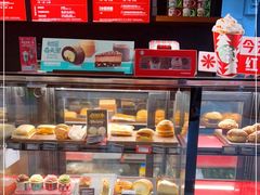 面包甜点陈列柜-星巴克(成都机场T2店)