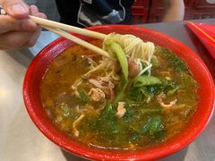 -易记皮肚面(明瓦廊店)
