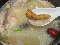 -长寿参鸡汤(朝韩风情街店)