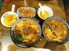-粉家柳州螺蛳粉(杨宅路店)