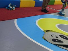 -米高蓝斯克国际轮滑中心(中铁建店)