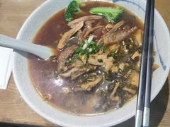 老干妈笋干面-囿面传统制面馆(中央路店)
