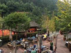 -楠柏弯休闲山庄(梨花溪店)