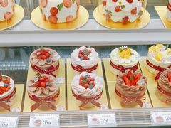 -花花卷卷·鲜食蛋糕(静安久光百货店)