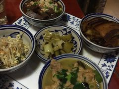 -窄巷子陕菜馆·地道陕西菜(粉巷店)