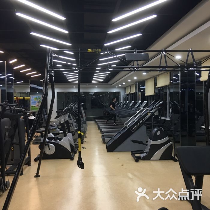 hi菲特尼斯健身游泳会所