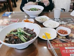 -贵宾庄炸酱面·韩式料理(高区店)