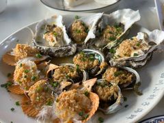 -四川小胡子海鲜(丁村万人海鲜广场店)