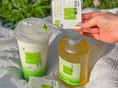 -奈雪的茶(M+世纪都会广场店)