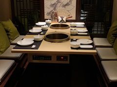 -余欢领鲜火锅(新街口店)