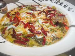 -江渔儿酸菜鱼(奥园广场金发购物中心店)
