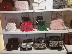 -三福时尚(三峡广场华夏银座店)