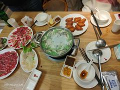 鲜牛展-吉友粥底火锅(方斜路店)