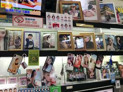 -红裙子照相馆(曹安路轻纺市场店)