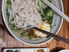 -湘人龙记老长沙米粉(鸟巢店)