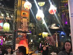 大堂-胡桃里乐队酒馆(鎏嘉码头店)