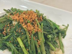 -新峰肉骨茶(总店)