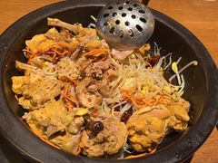 -云海肴·汽锅鸡·云南菜(天山百盛优客店)