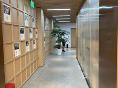 -漕河泾街道图书馆(漕河泾社区文化活动中心店)