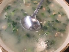 -黄桷树曹家私房菜(江与城店)