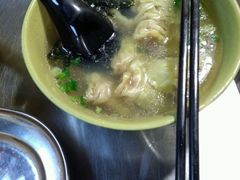 -老上海食惠裡小籠包生煎包