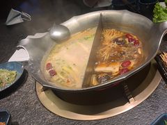 -湊湊火锅·茶憩(打浦桥日月光店)