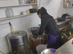 -燕子煨汤(山海关路店)