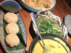 -默加东南亚美食(大宁音乐广场店)