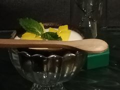 -凤园椰珍·臻品椰子鸡(保利时光里店)