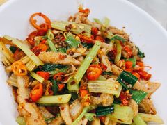 -红色湘菜馆(春风店)