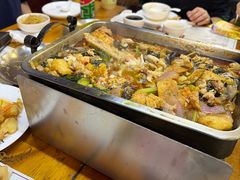 -后街佬·炭火鲜鱼杂(南城店)