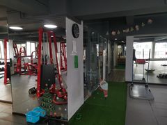 -越·健身工作室(华尔兹广场写字楼B栋店)