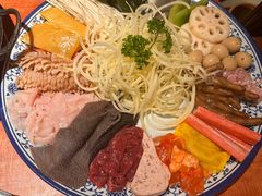 -周小明火锅(黑金冠社区店)