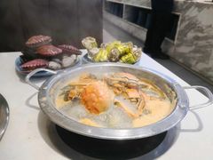 -釜御山海鲜烤肉火锅自助(新城市中心店)