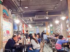 大堂-辉记炭烧海鲜大排档·老字号(福田店)
