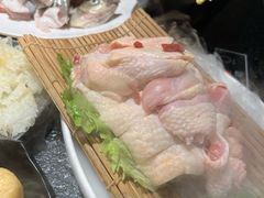 -得意咚瓜·顺德鱼生·冬瓜火锅(深圳首店)