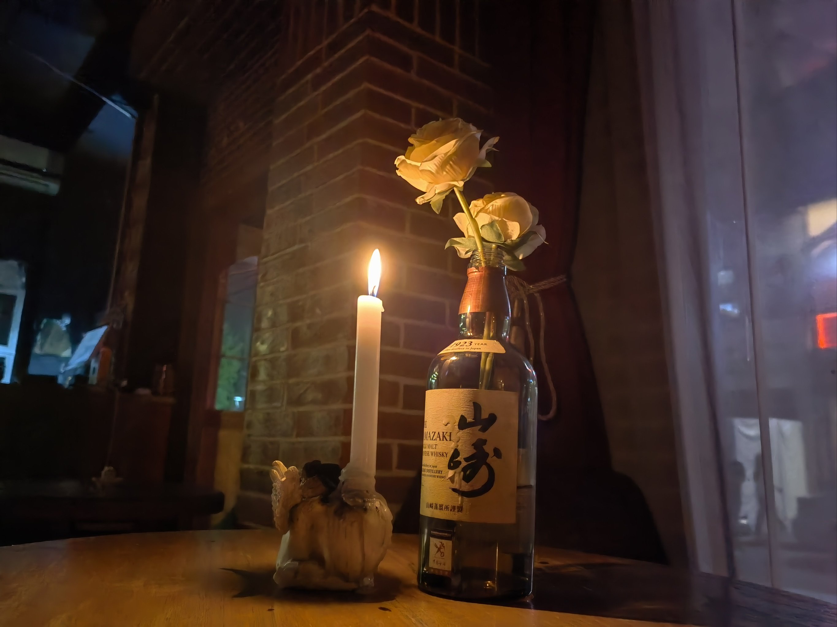 酒吧老板跑路了怎么办(酒吧倒闭人跑了工资怎么要回)