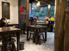 -聚汇三少·龙虾·中餐厅(莫邪路新天地店)