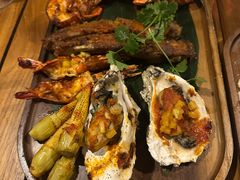 -三亚艾迪逊酒店·海滩烧烤 BARBACOA·现场乐队·浪漫晚餐·烧烤海鲜
