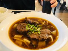 -天下三绝 牛肉面/红酒