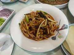 -大鸭梨烤鸭店(金顶街店)