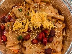 -包整·丝娃娃(一览甲秀楼风景店)