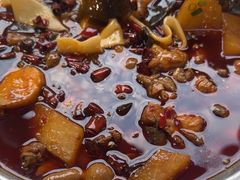 -晓彭肥肠鸡·泡椒鸡火锅(水木天地店)