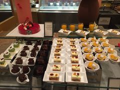 -视界美食自助餐厅·石家庄希尔顿酒店