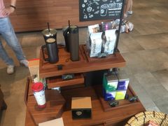 零售区-星巴克(绍兴镜湖中新广场店)