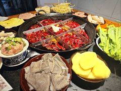 -利姐牧牛匠老火锅(兰花店)