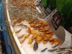 -领鲜活海鲜榴莲自助火锅(东门店)