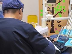 -上海仁爱医院口腔科 · 种植